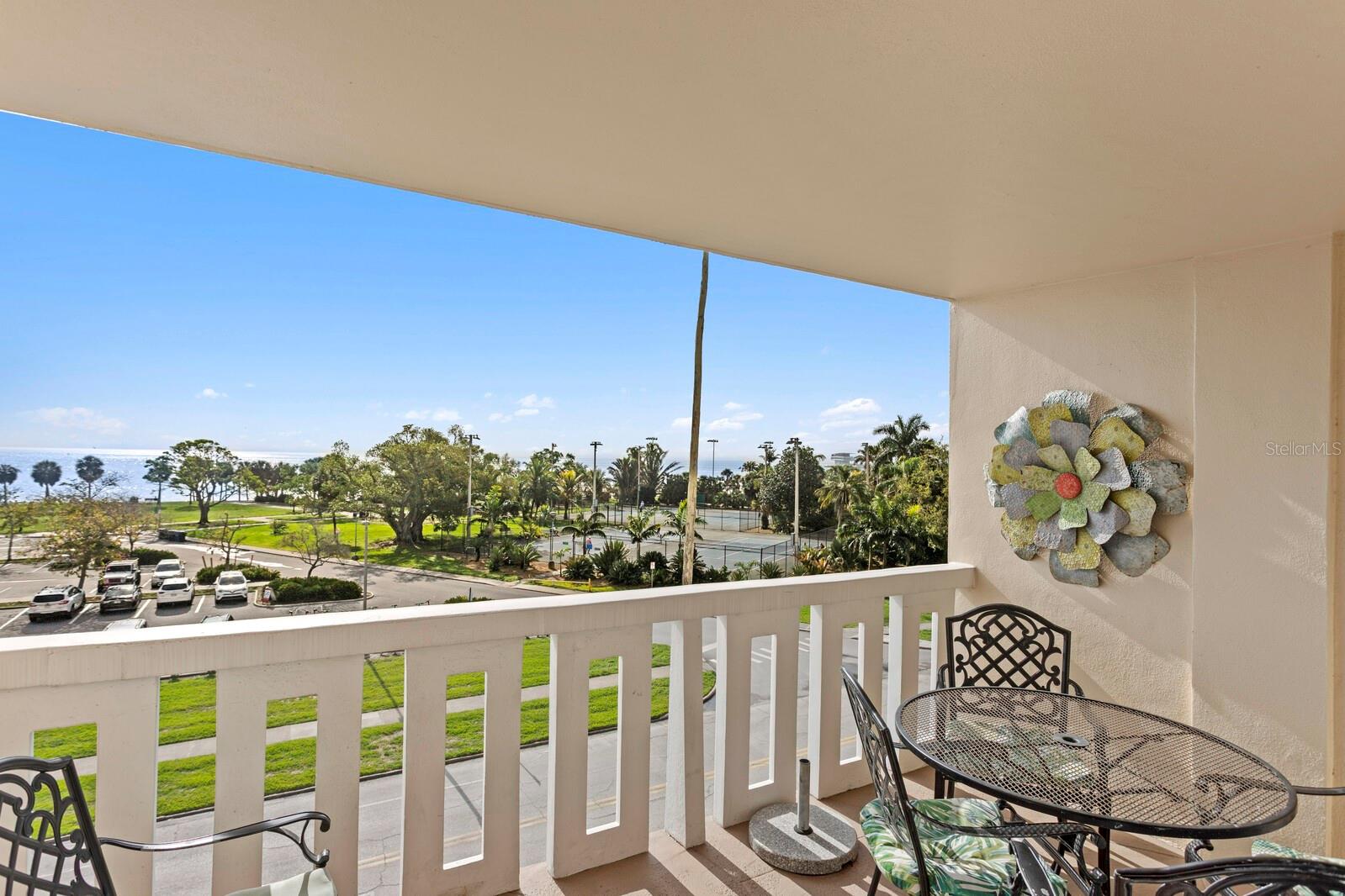 Image 21 of 23 For 1200 Shore Drive Ne 407