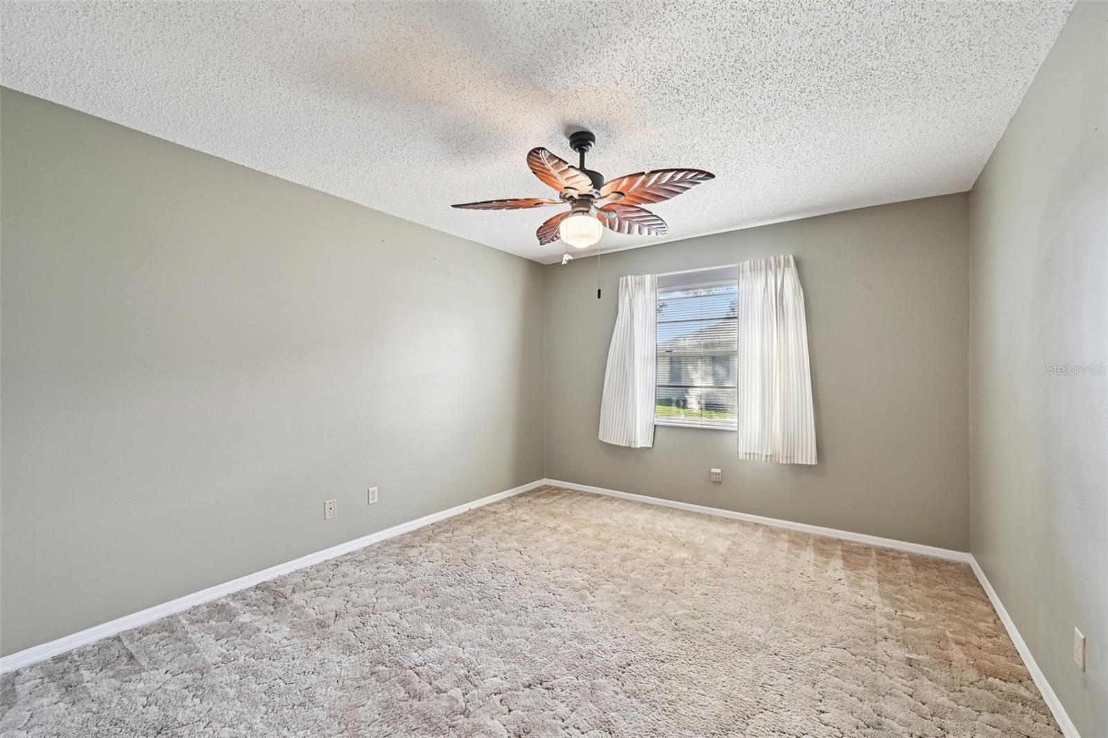 Image 14 of 60 For 2216 Grenadier Drive