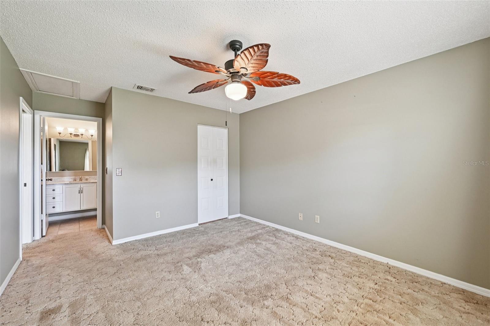 Image 16 of 60 For 2216 Grenadier Drive