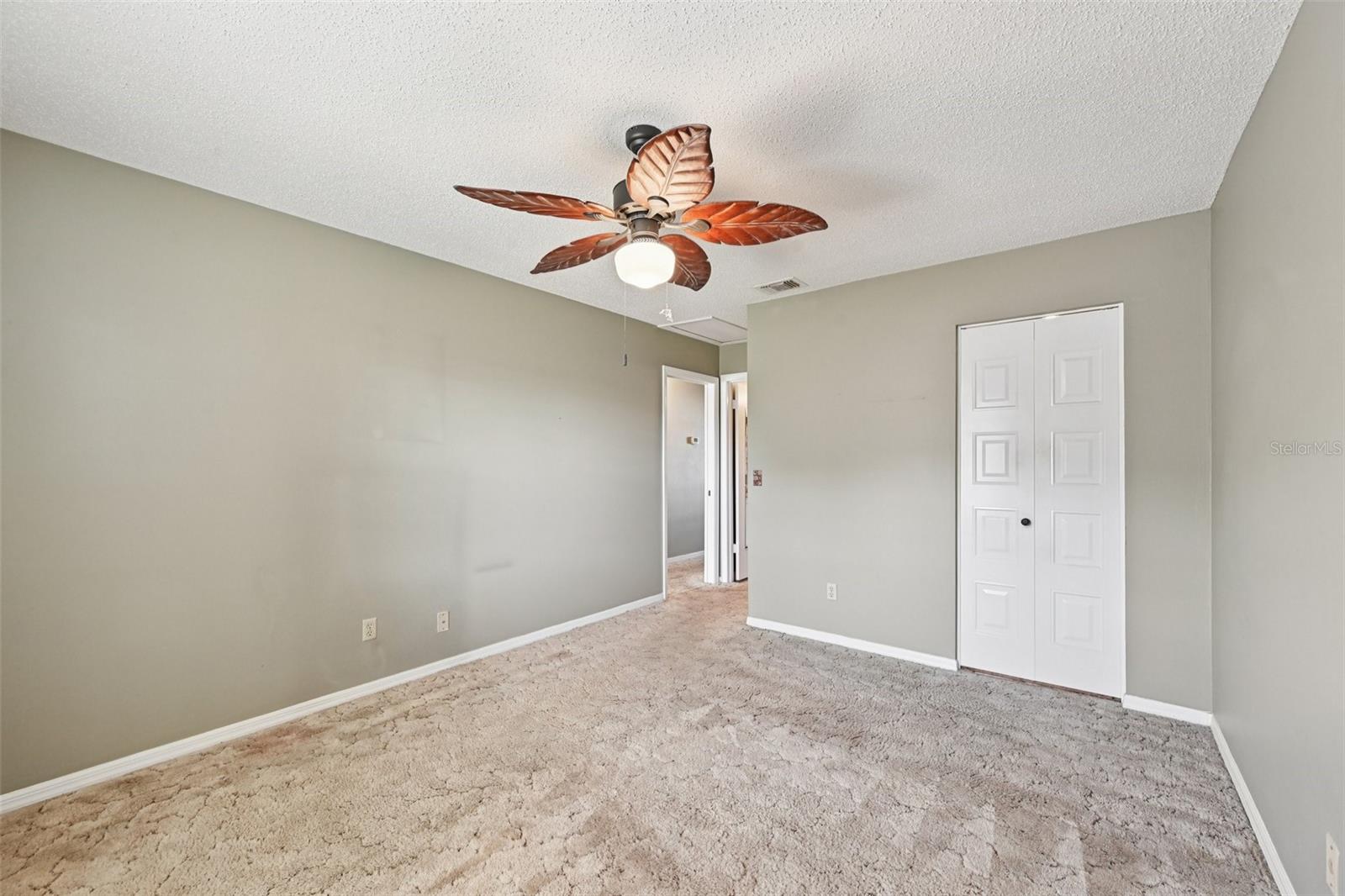 Image 18 of 60 For 2216 Grenadier Drive