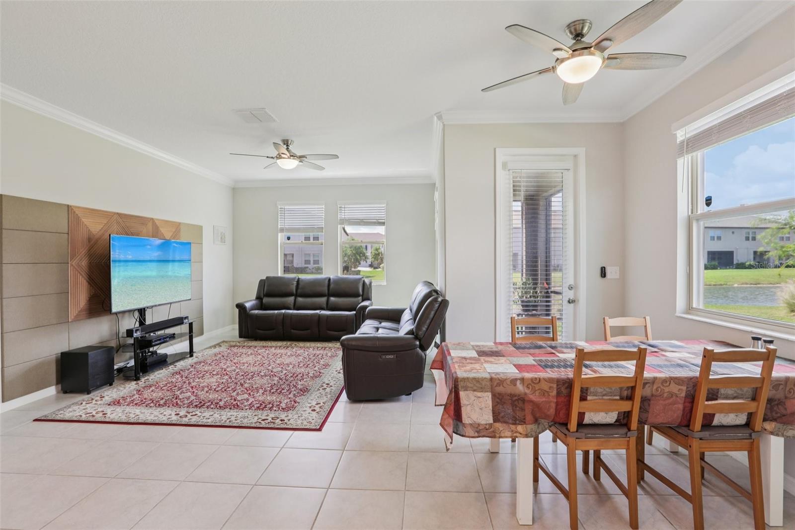 Image 10 of 33 For 32010 Blue Passing Loop