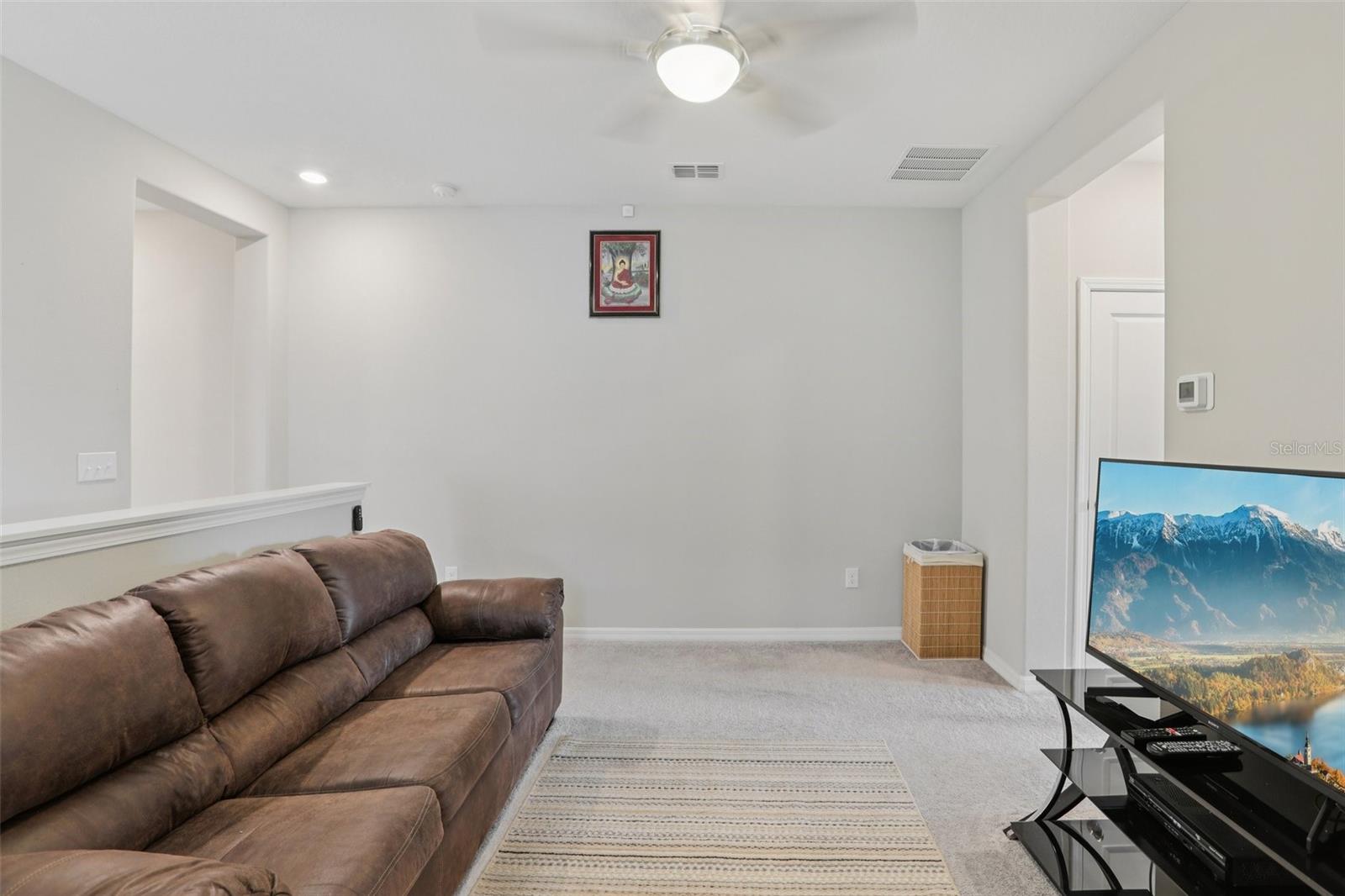 Image 12 of 33 For 32010 Blue Passing Loop