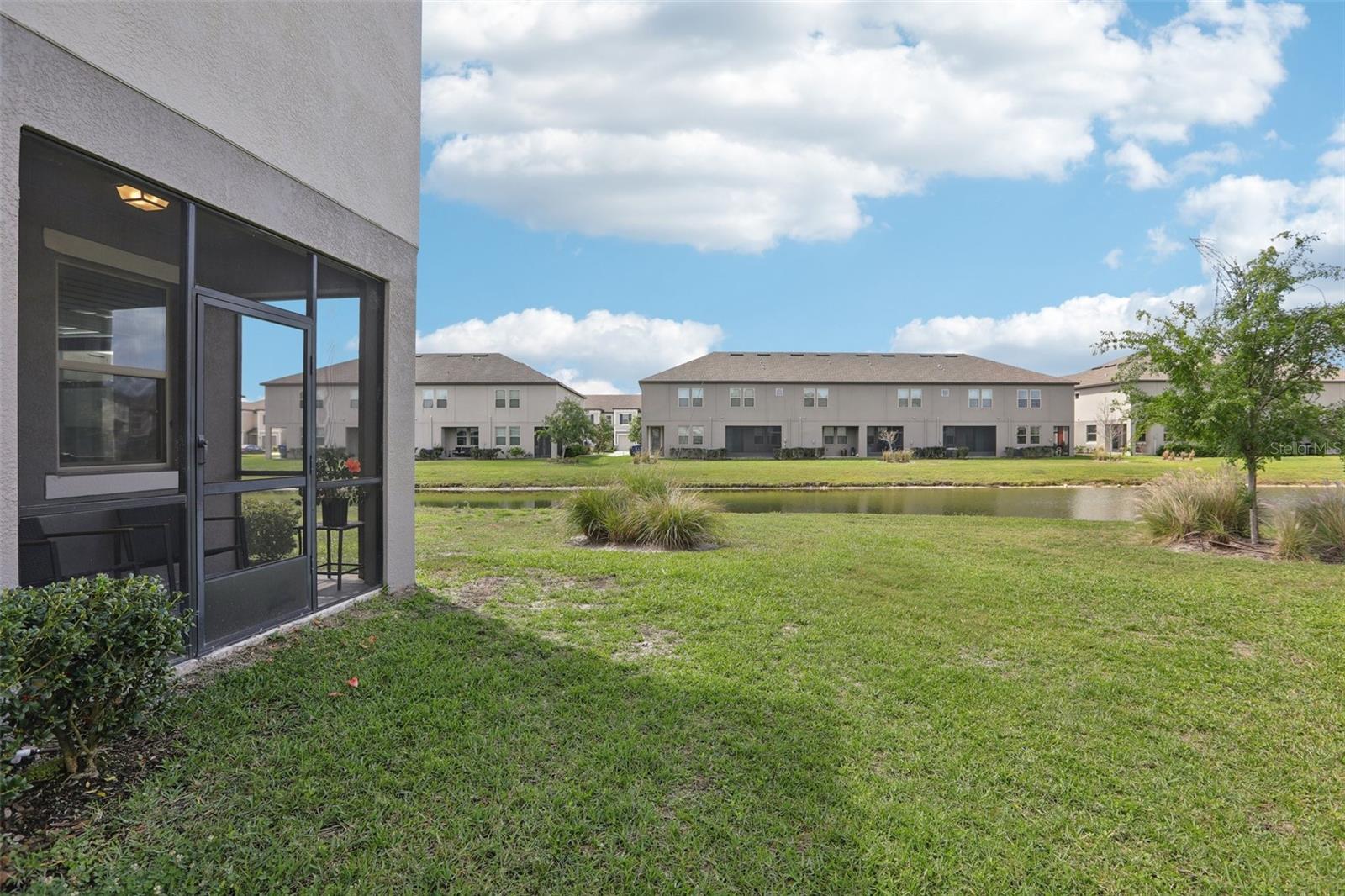 Image 22 of 33 For 32010 Blue Passing Loop