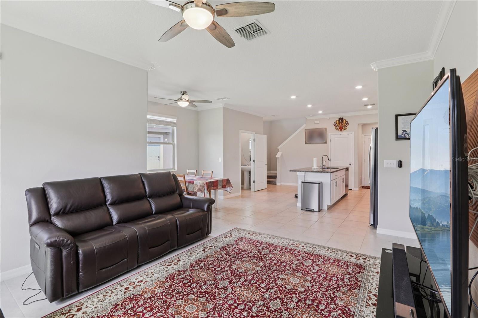 Image 6 of 33 For 32010 Blue Passing Loop