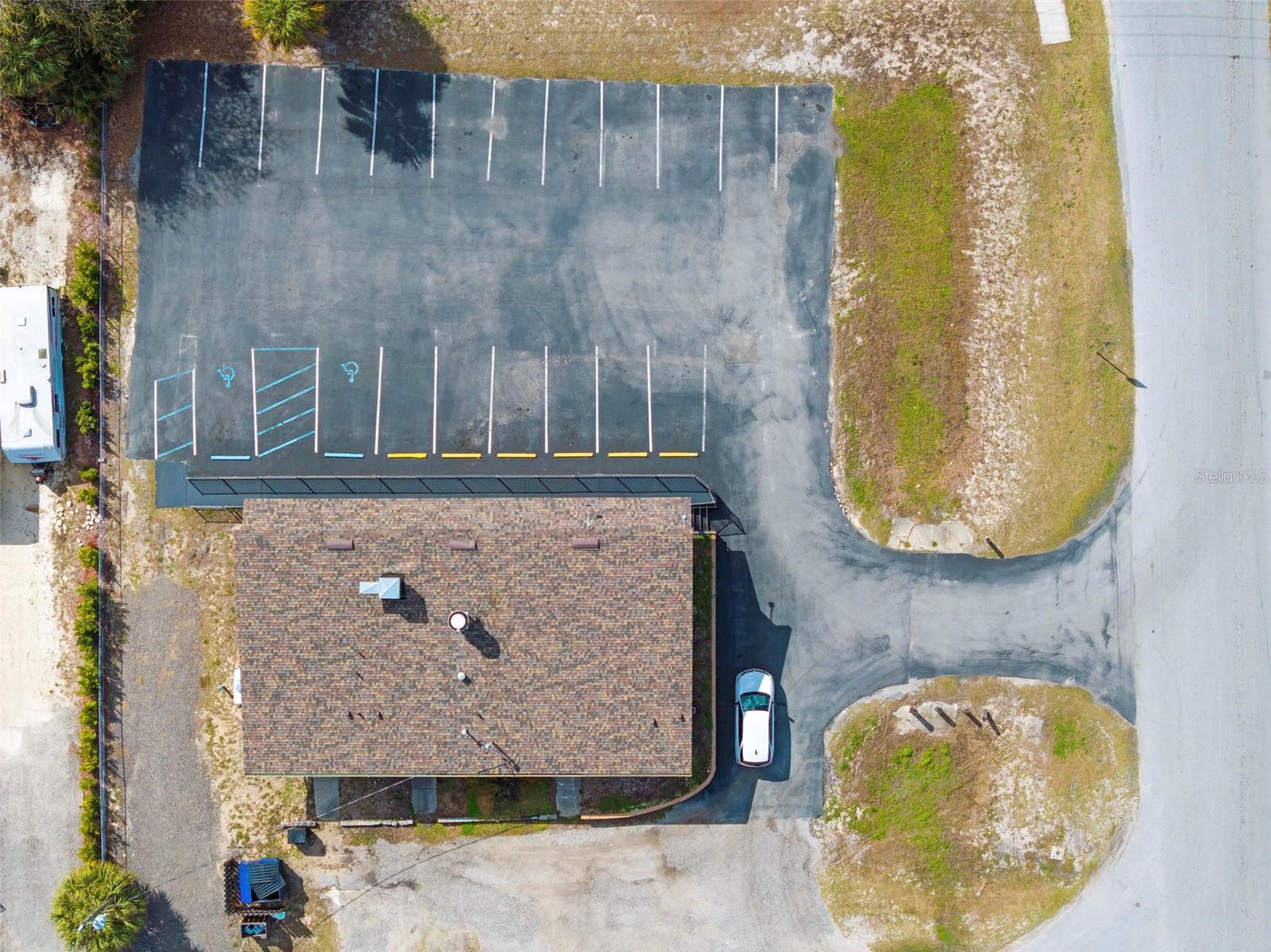 Image 11 of 70 For 7390 Shoal Line Boulevard