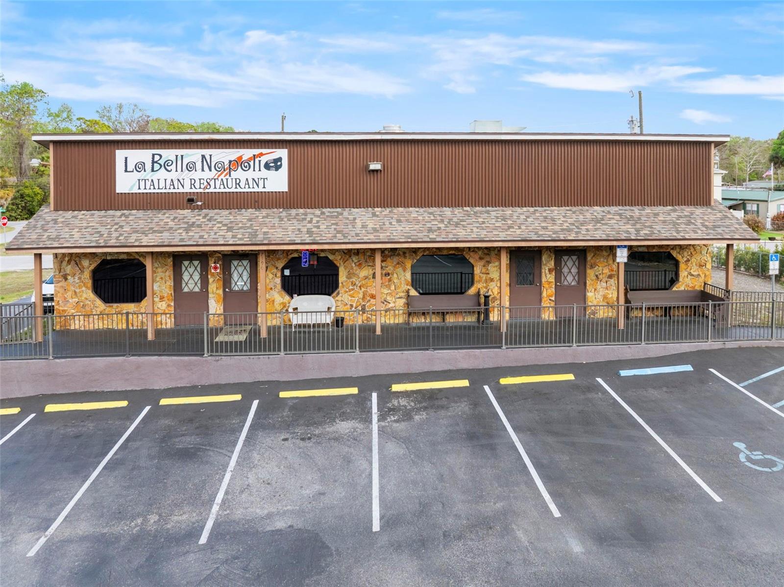 Image 15 of 70 For 7390 Shoal Line Boulevard