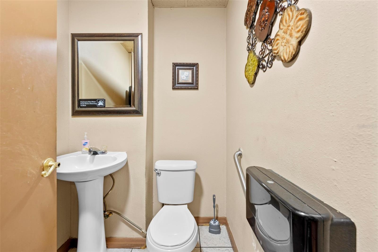 Image 19 of 70 For 7390 Shoal Line Boulevard