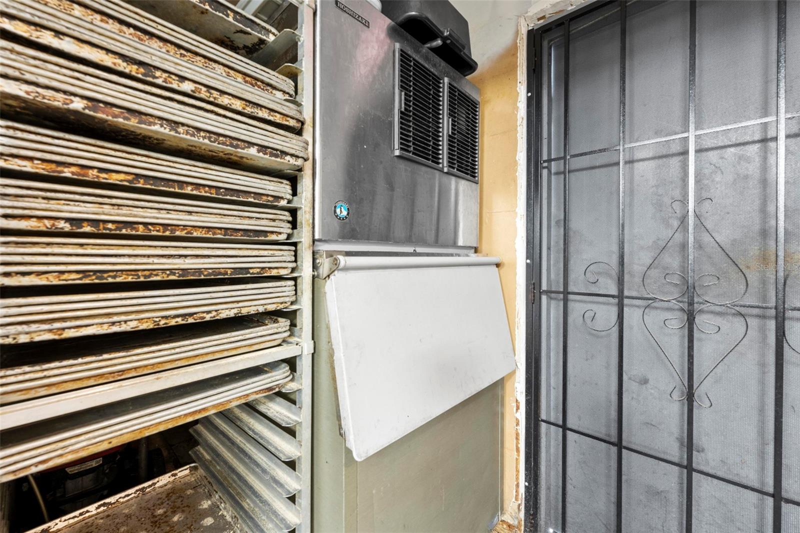 Image 29 of 70 For 7390 Shoal Line Boulevard