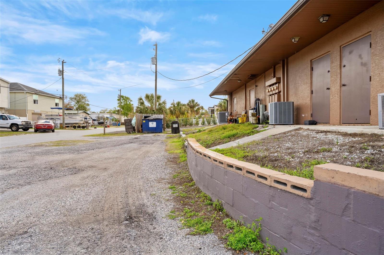 Image 3 of 70 For 7390 Shoal Line Boulevard