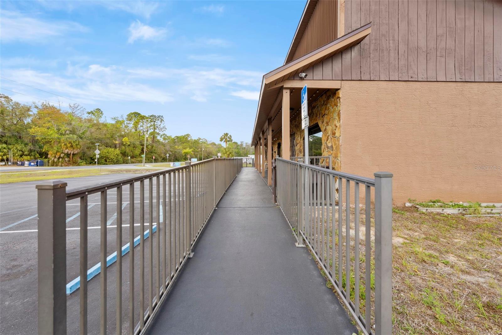 Image 59 of 70 For 7390 Shoal Line Boulevard