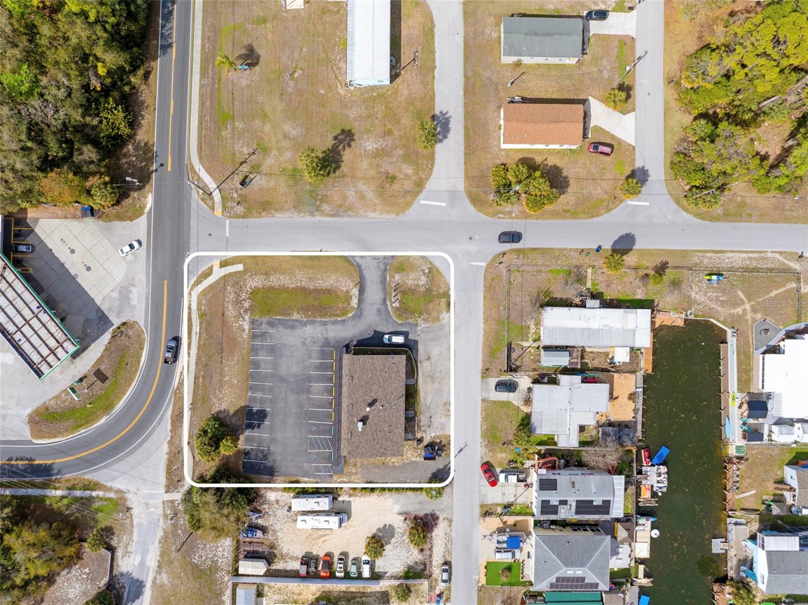 Image 6 of 70 For 7390 Shoal Line Boulevard