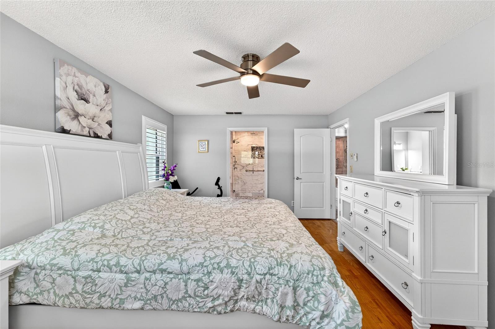 Image 26 of 65 For 6190 80th Street N 211