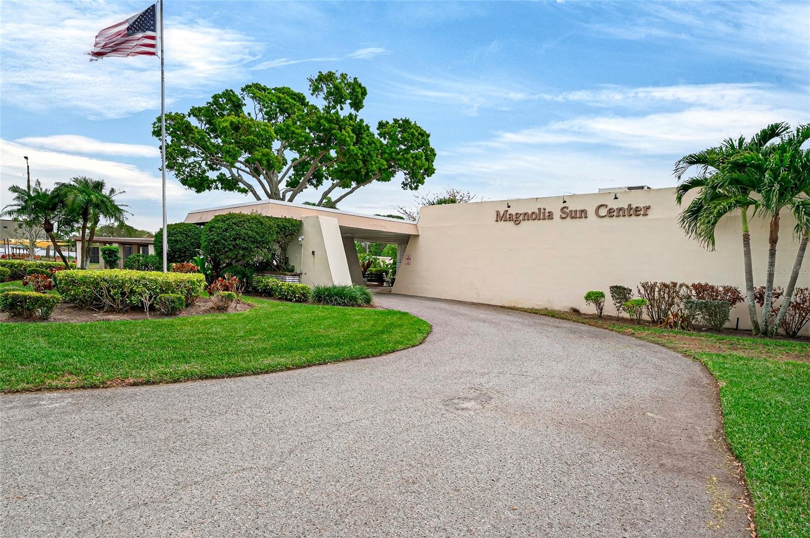 Image 37 of 65 For 6190 80th Street N 211