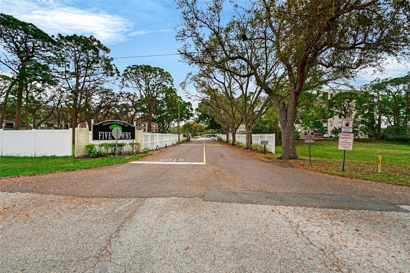 Image 53 of 65 For 6190 80th Street N 211