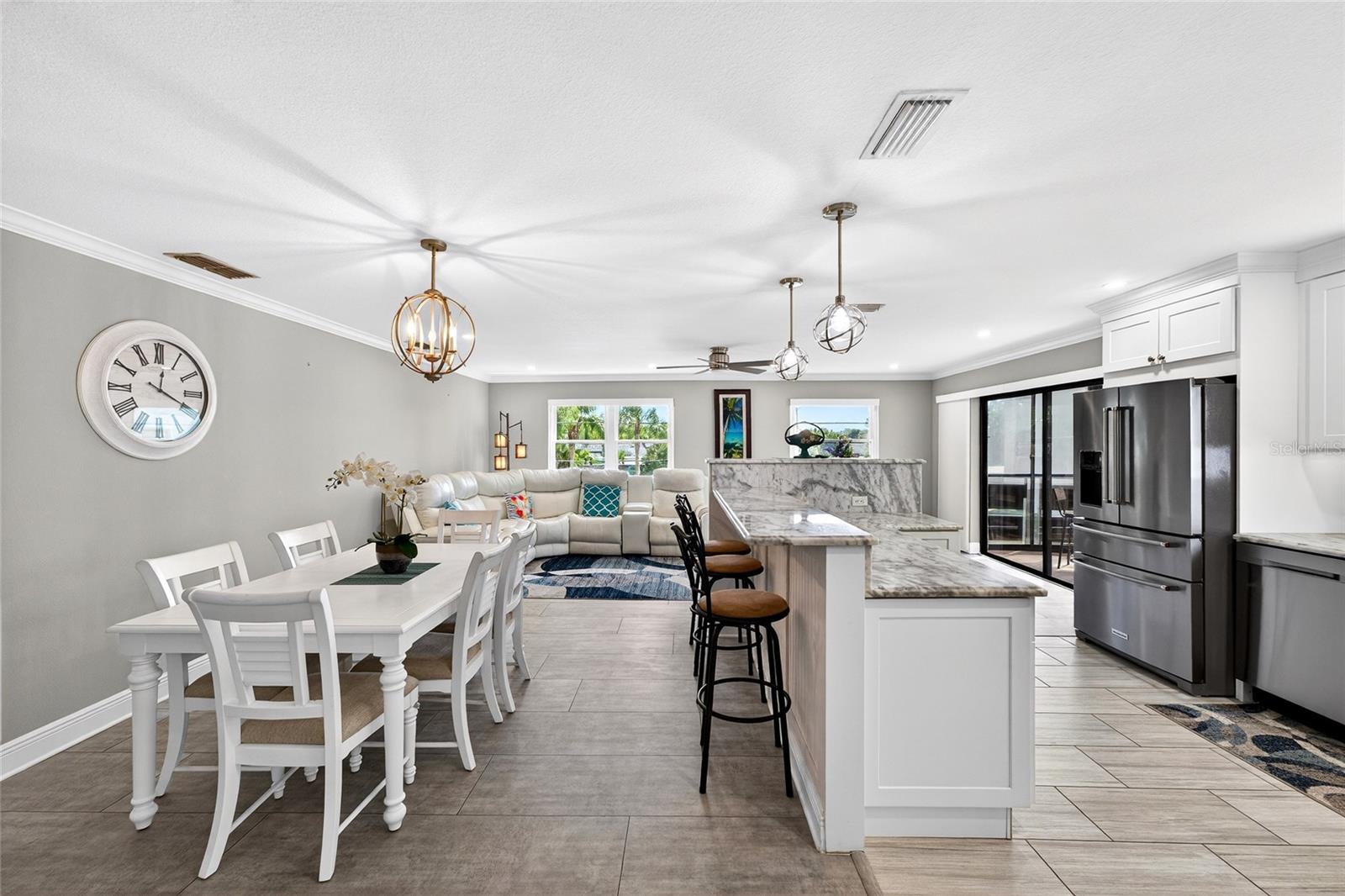 Image 7 of 65 For 6190 80th Street N 211