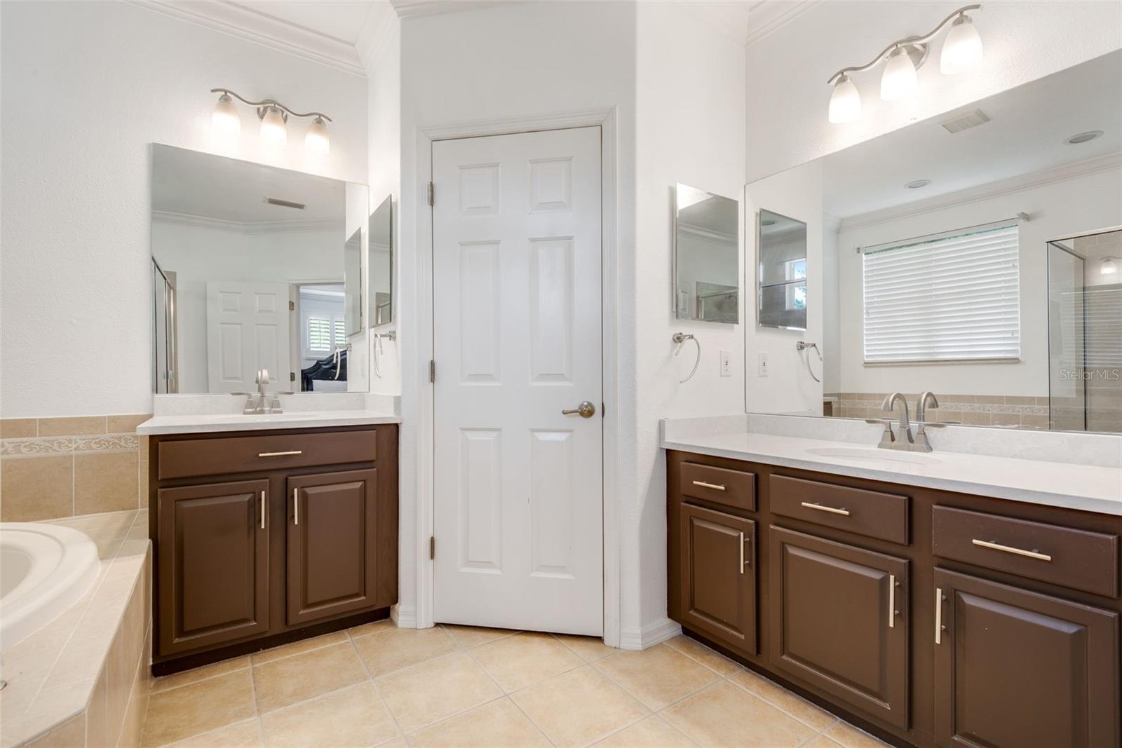 Image 21 of 24 For 14608 Mirabelle Vista Circle