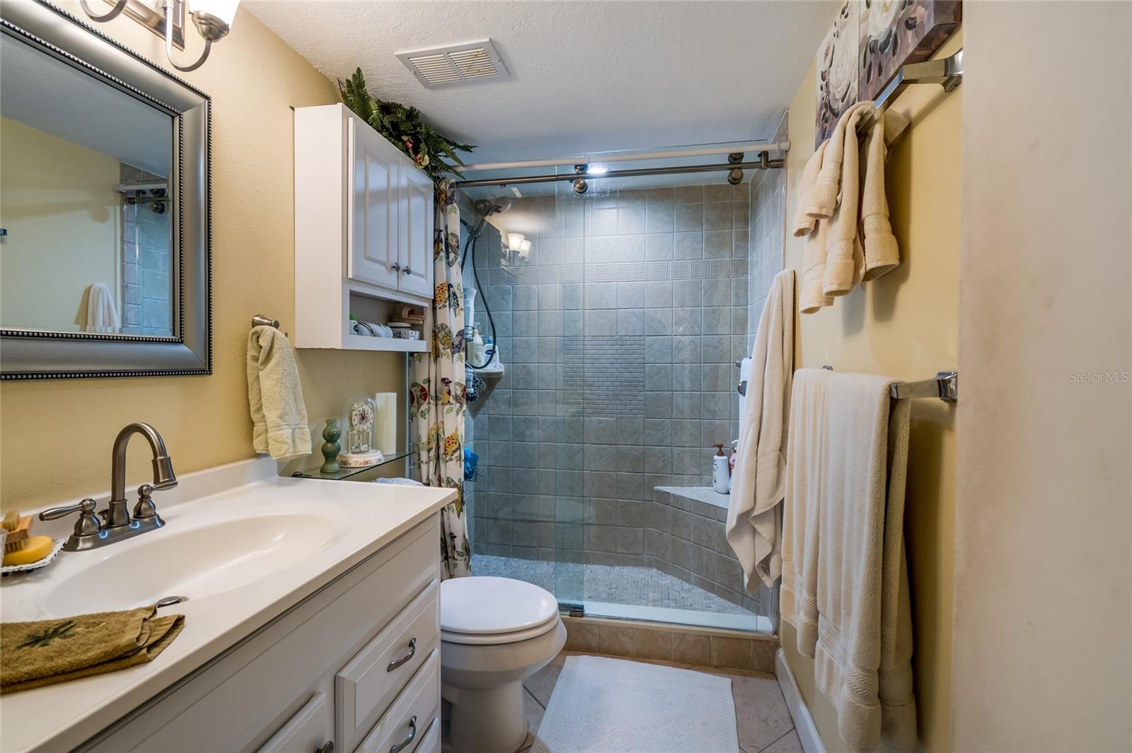 Image 23 of 55 For 90 Highland Avenue 318