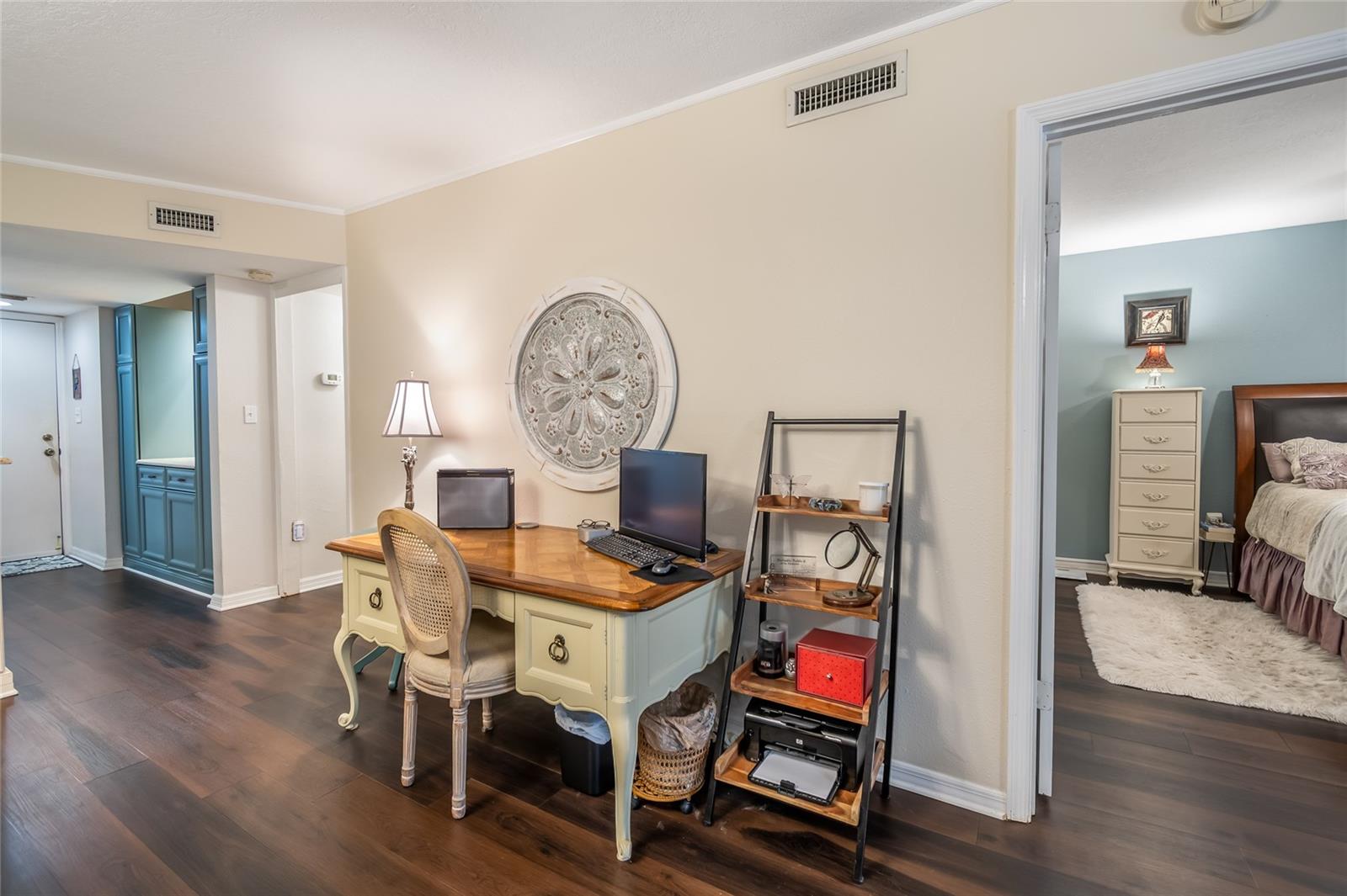 Image 9 of 55 For 90 Highland Avenue 318