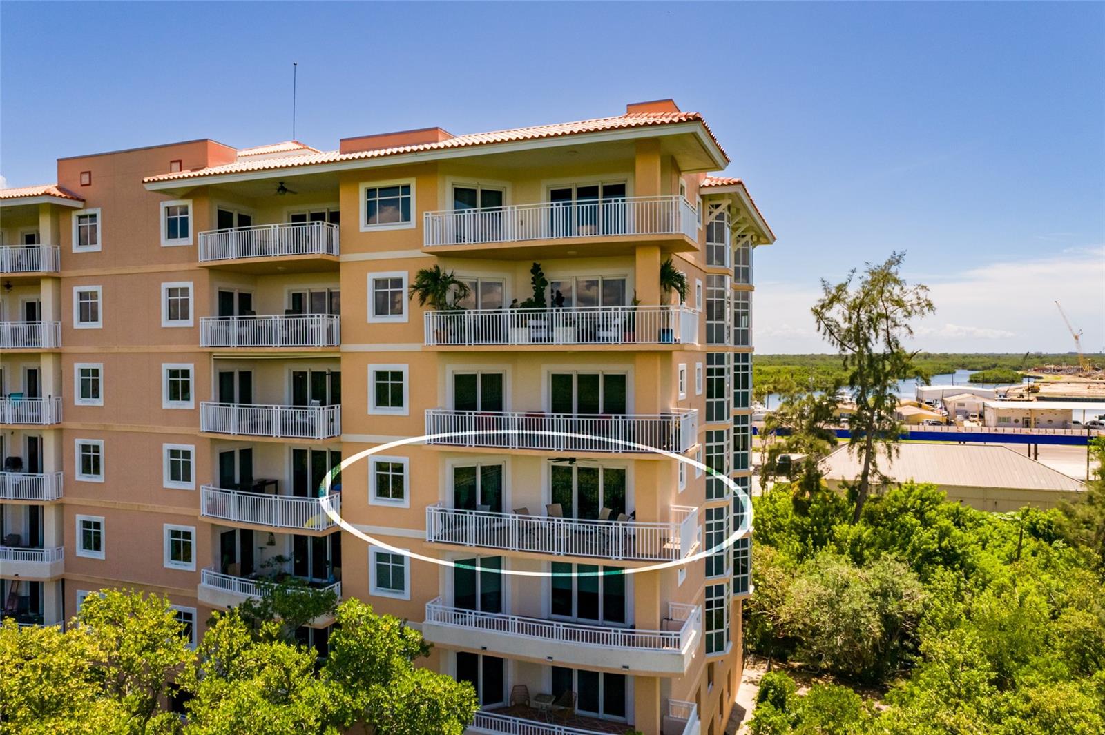 Listing photo id 18 for 12033 Gandy Boulevard N 151