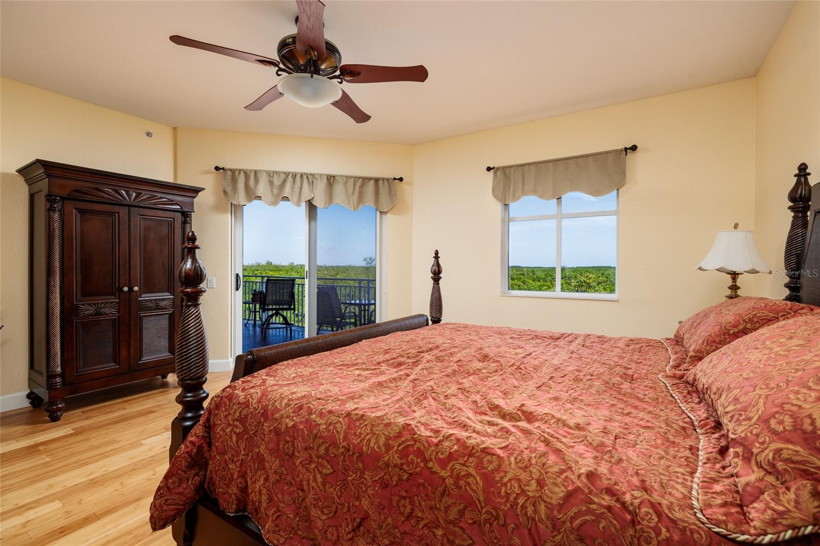 Listing photo id 21 for 12033 Gandy Boulevard N 151