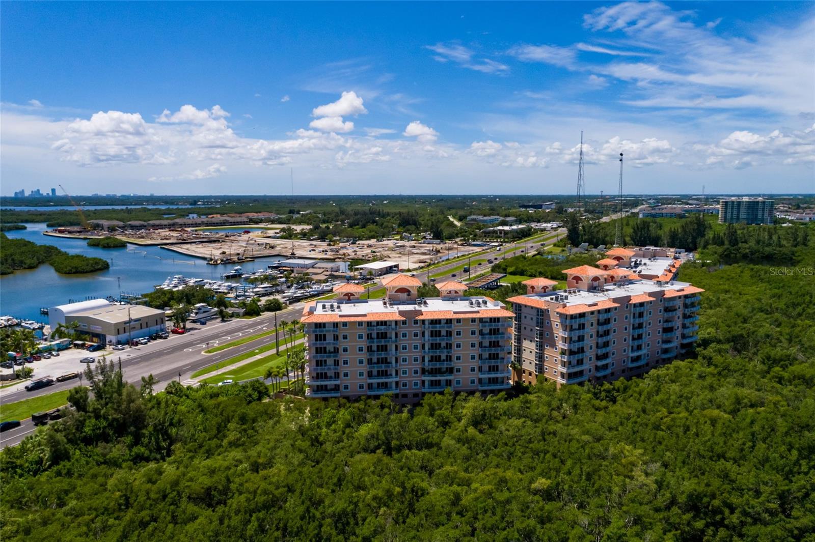 Listing photo id 55 for 12033 Gandy Boulevard N 151