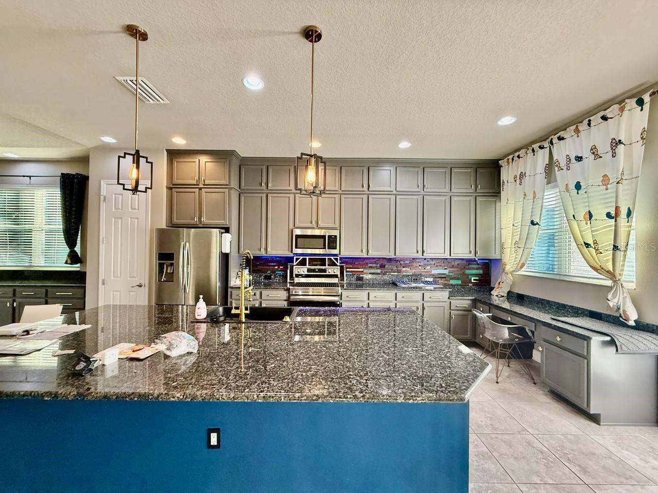 Image 10 of 43 For 6414 Salt Creek Avenue