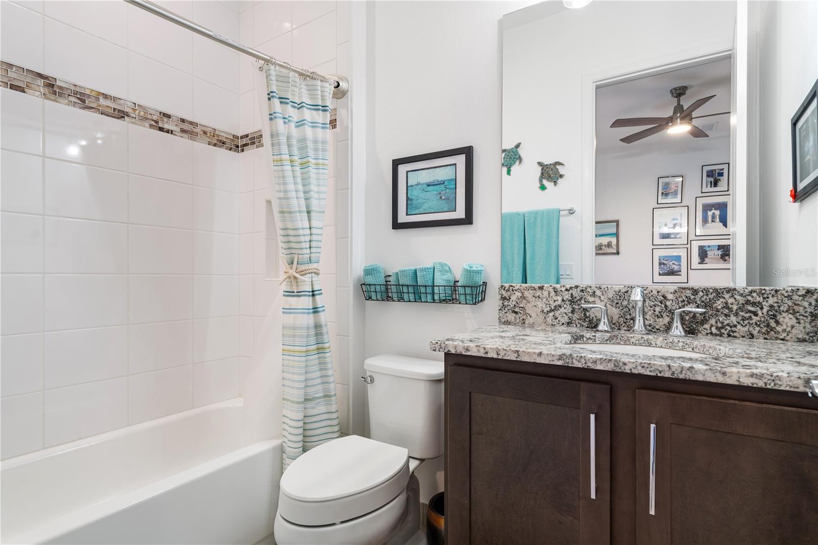 Listing photo id 29 for 4924 Pamplona Court