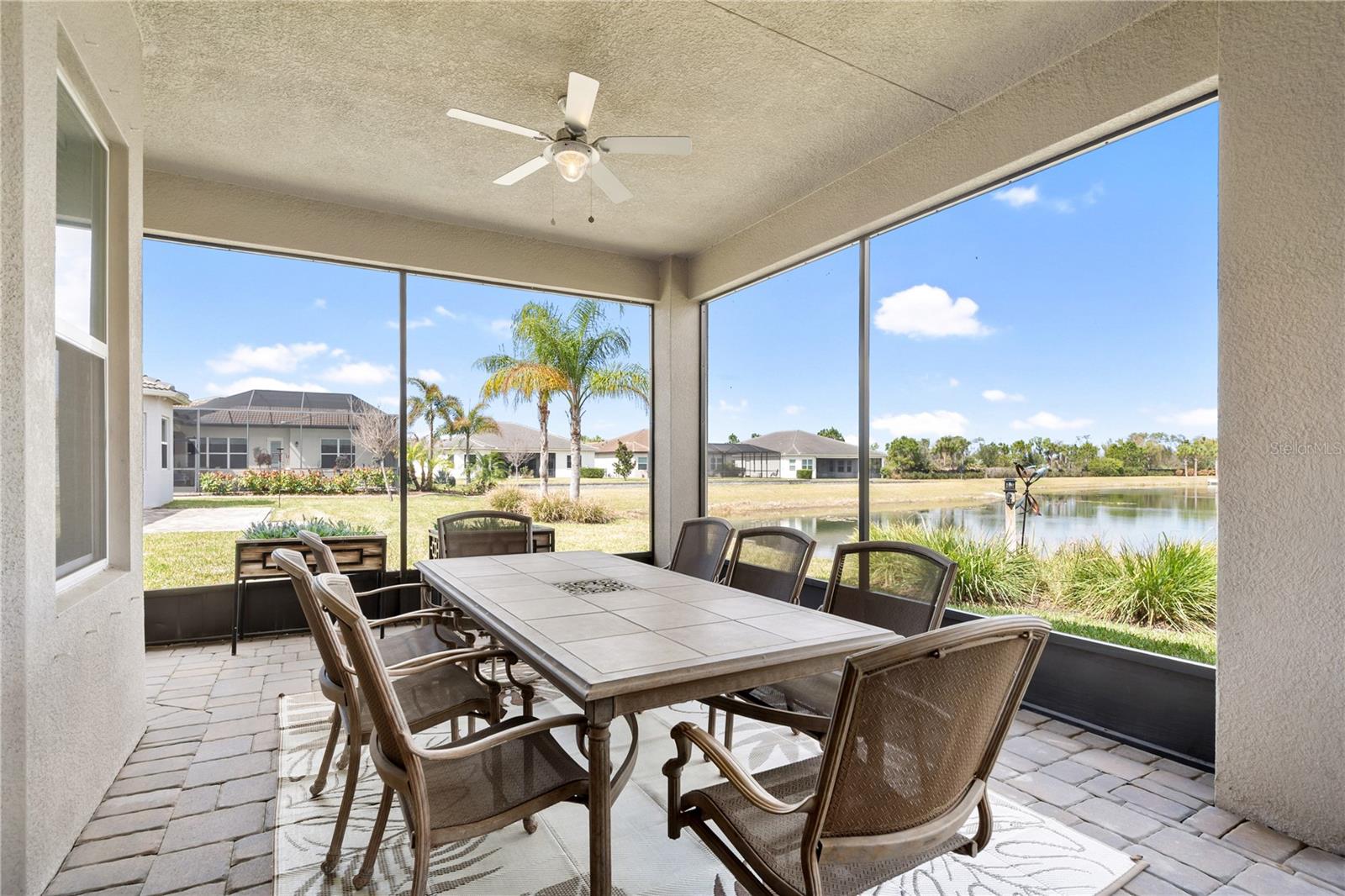 Listing photo id 38 for 4924 Pamplona Court