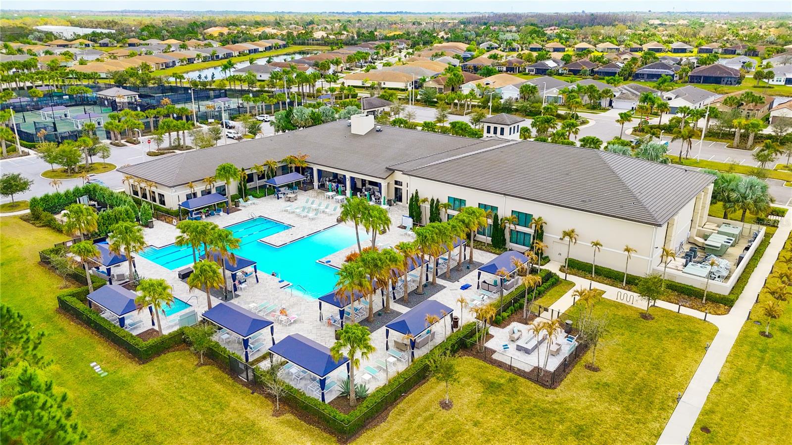 Listing photo id 55 for 4924 Pamplona Court