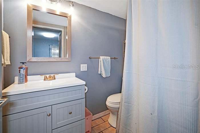 Image 12 of 35 For 2650 25th Avenue N