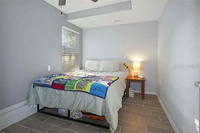 Image 7 of 35 For 2650 25th Avenue N