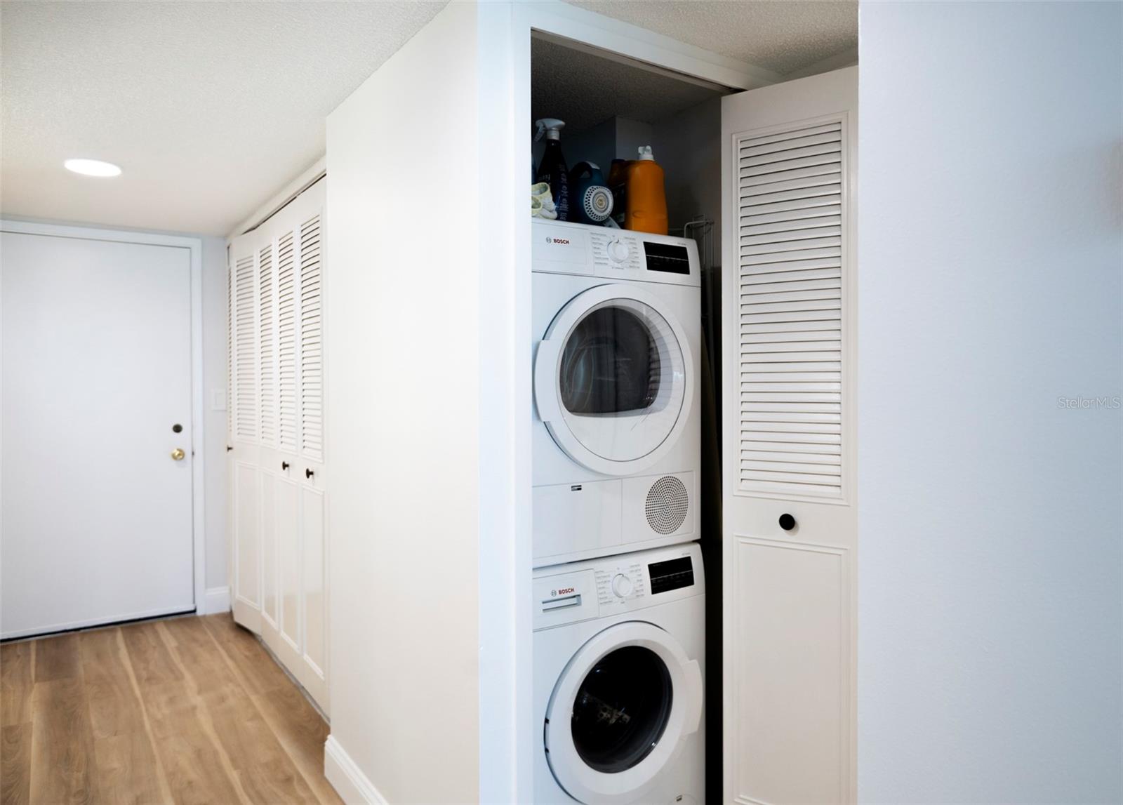 Image 14 of 40 For 7100 Sunset Way 810