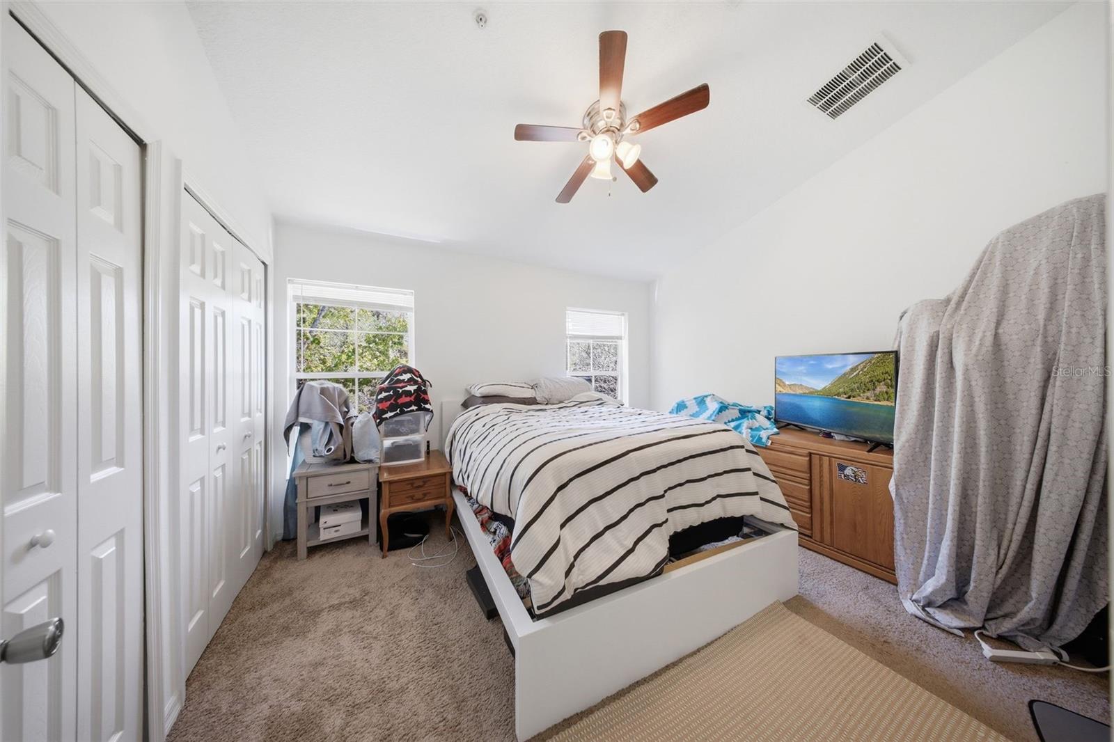 Image 16 of 27 For 10190 Regent Park Drive 2103