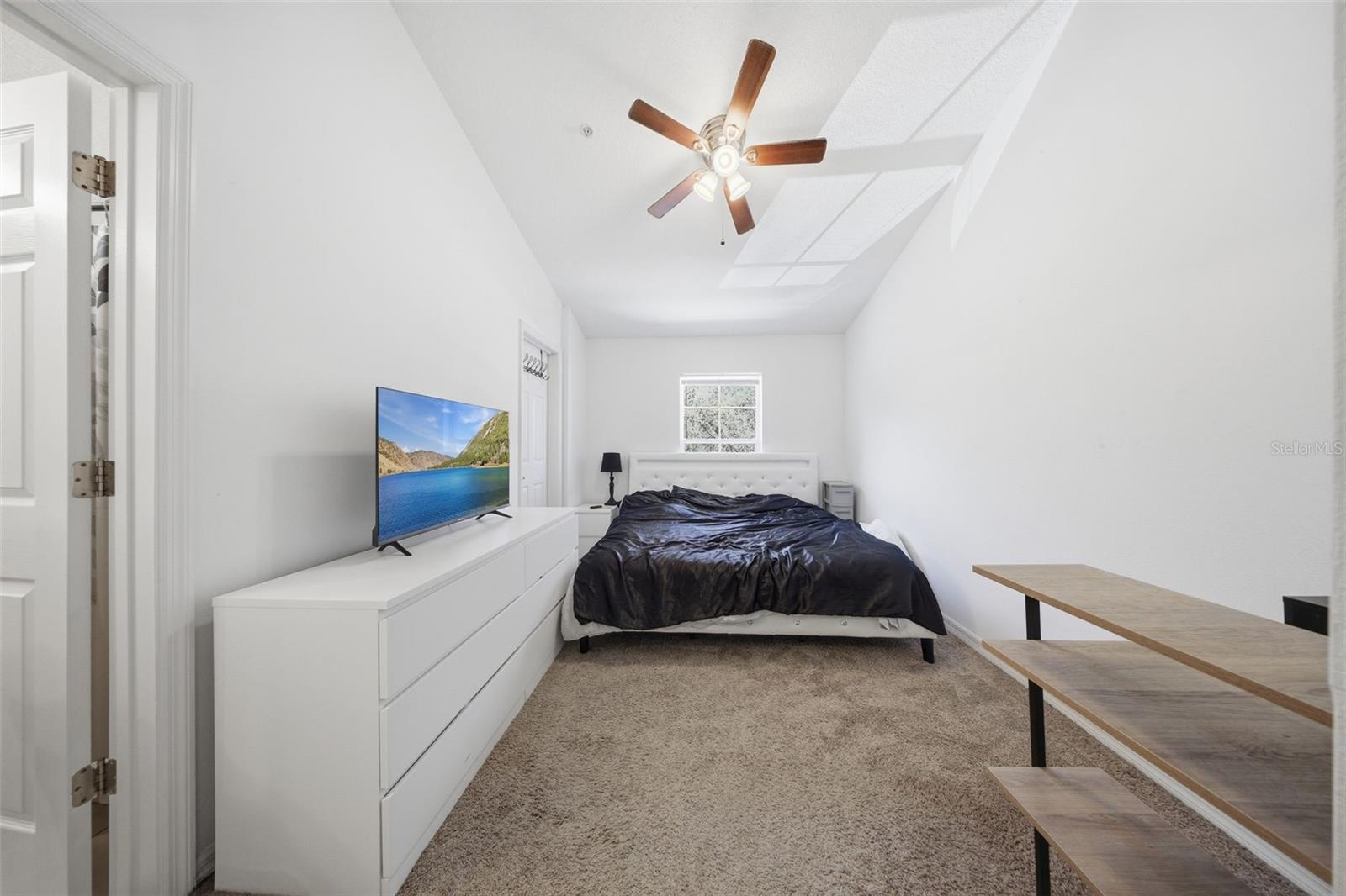 Image 24 of 27 For 10190 Regent Park Drive 2103