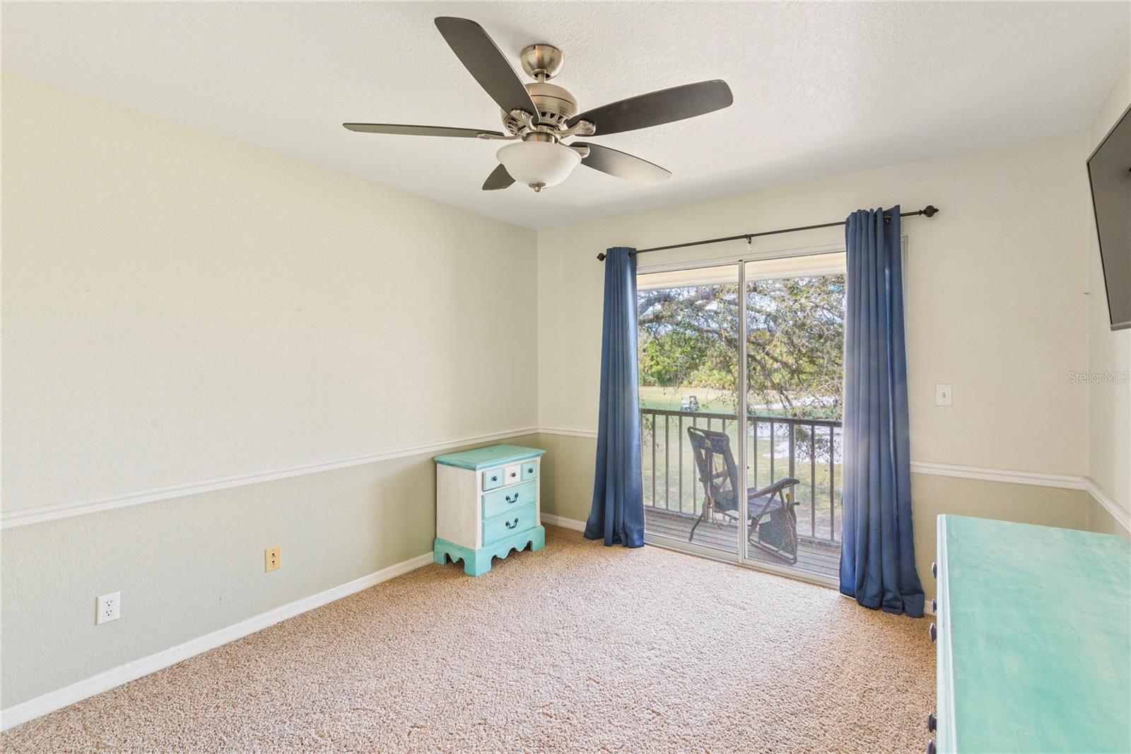 Image 18 of 39 For 1050 Starkey Road 2102