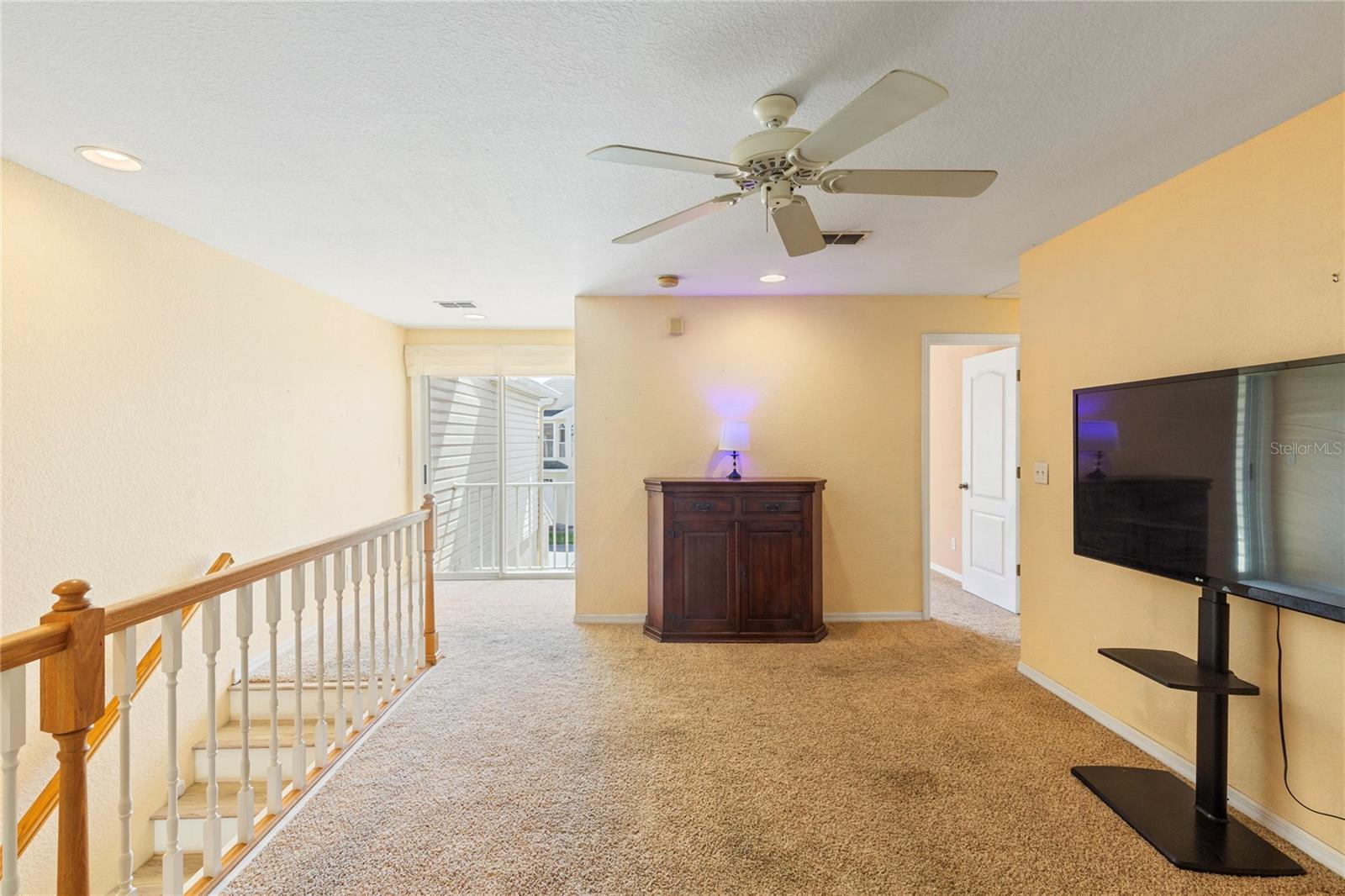 Image 22 of 39 For 1050 Starkey Road 2102