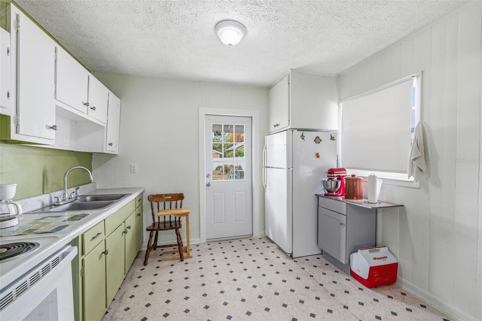 Image 11 of 25 For 7804 Church Avenue