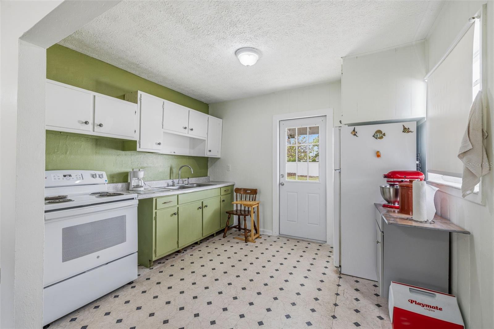 Image 9 of 25 For 7804 Church Avenue