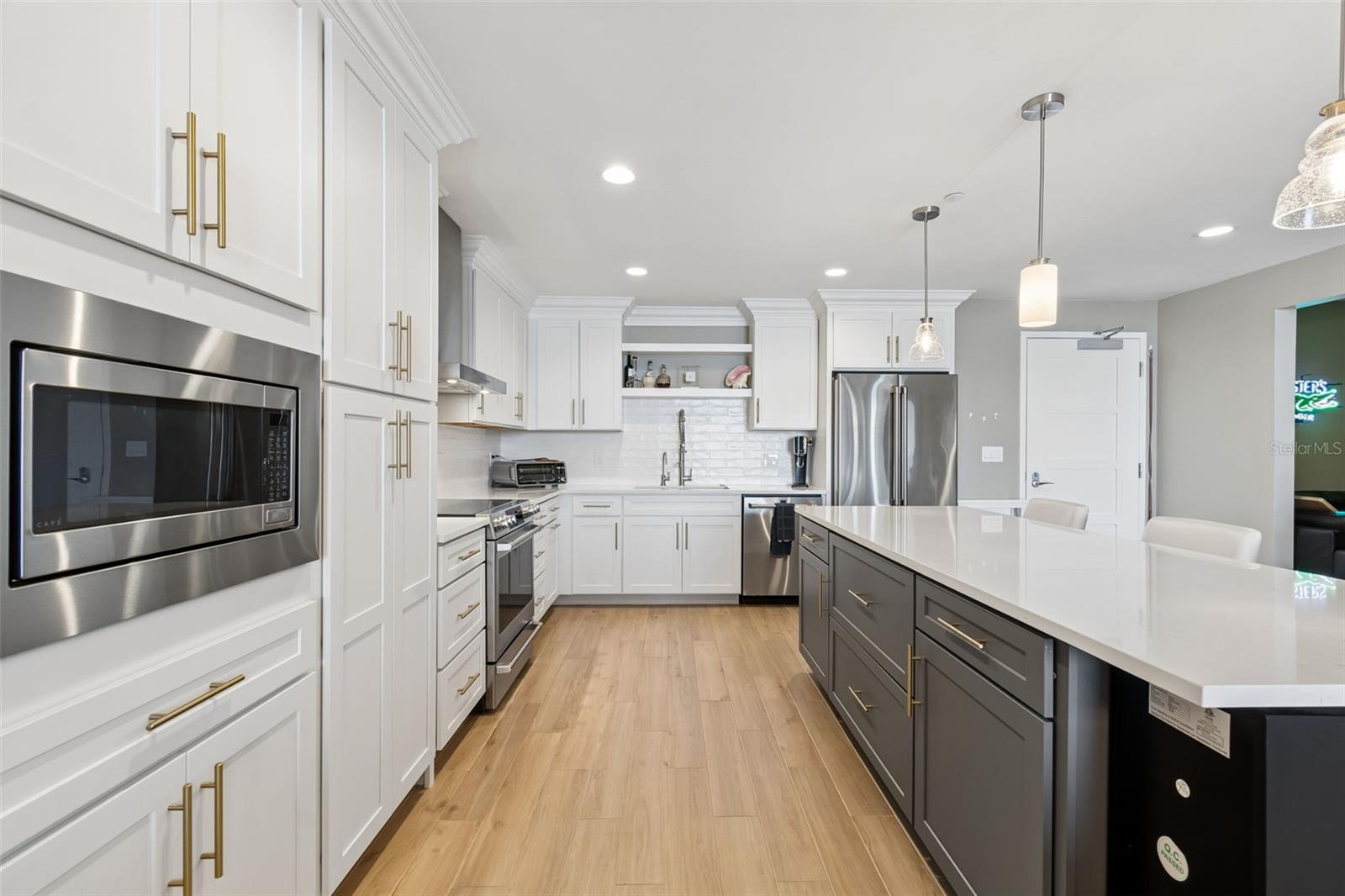 Image 12 of 100 For 920 Osceola Avenue 604