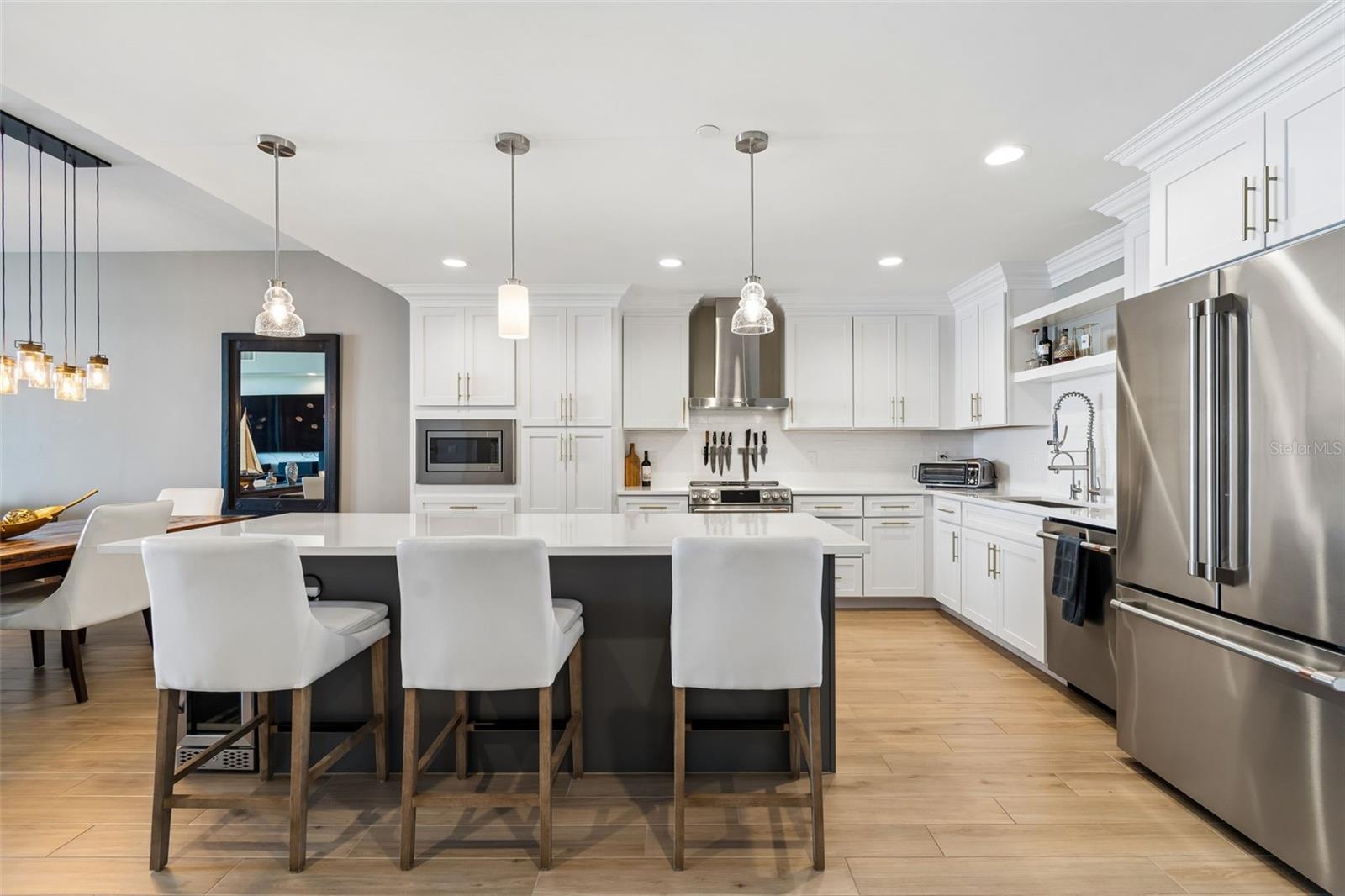 Image 16 of 100 For 920 Osceola Avenue 604