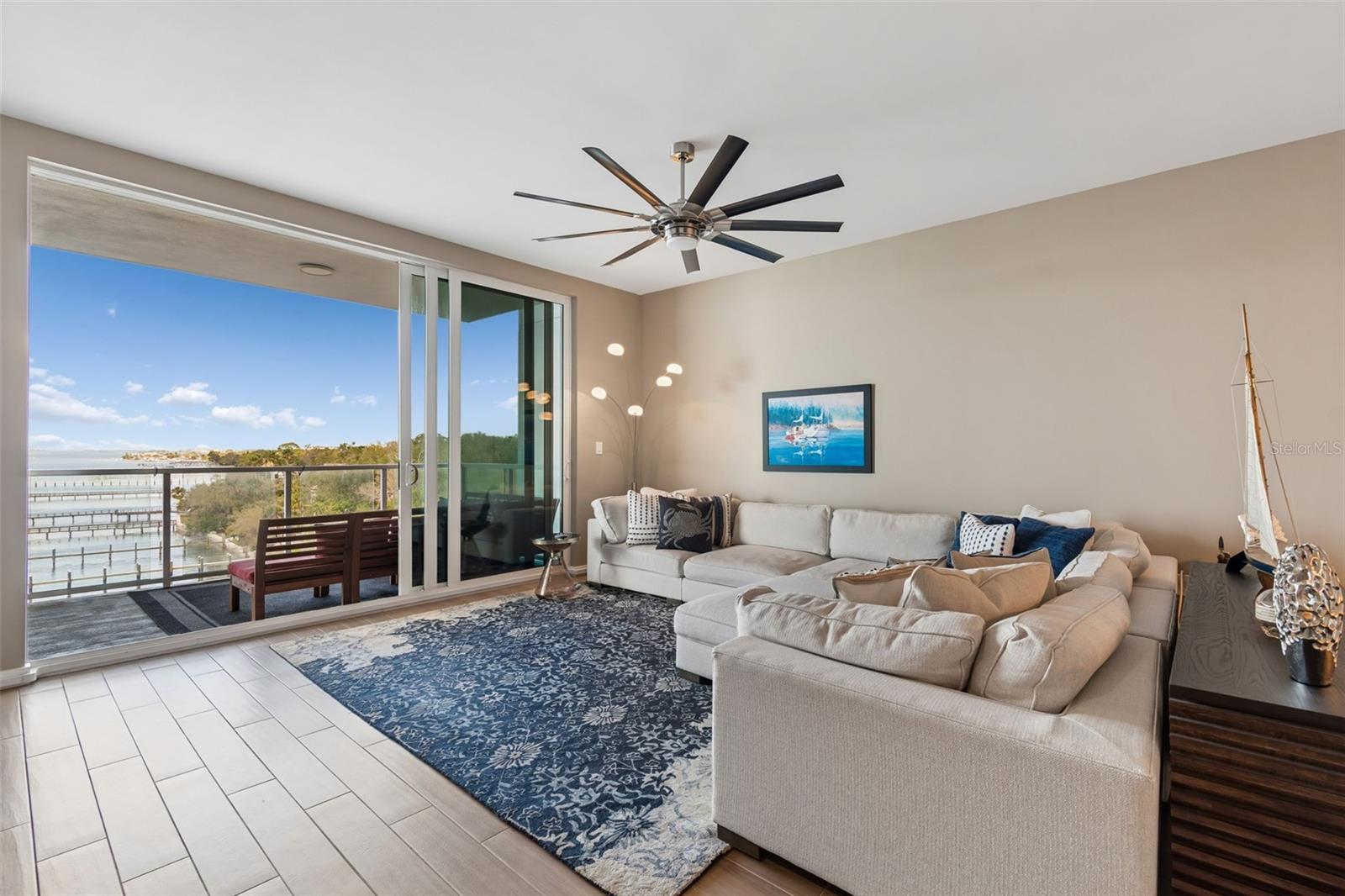 Image 25 of 100 For 920 Osceola Avenue 604