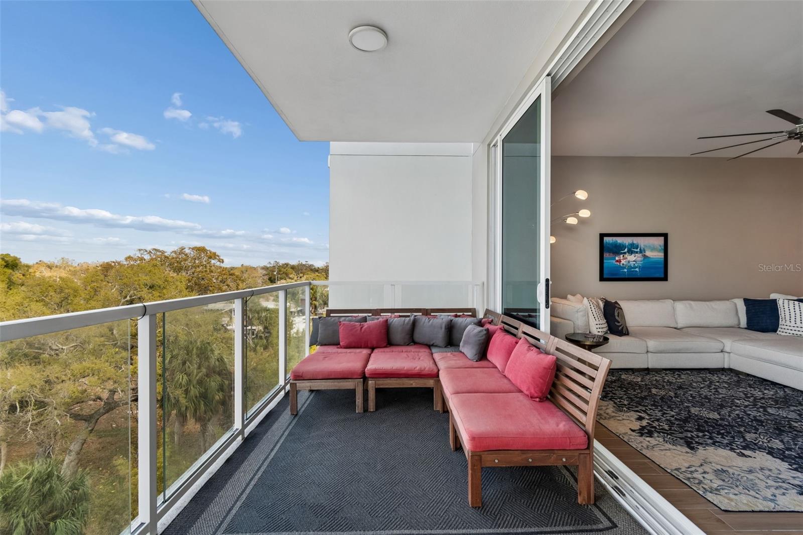 Image 33 of 100 For 920 Osceola Avenue 604