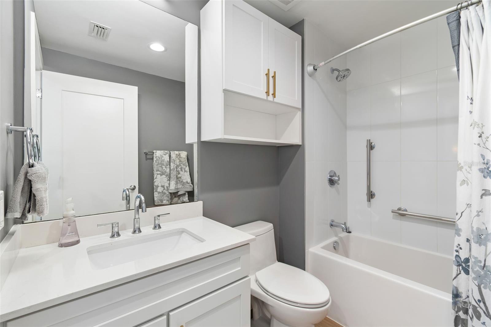 Image 55 of 100 For 920 Osceola Avenue 604