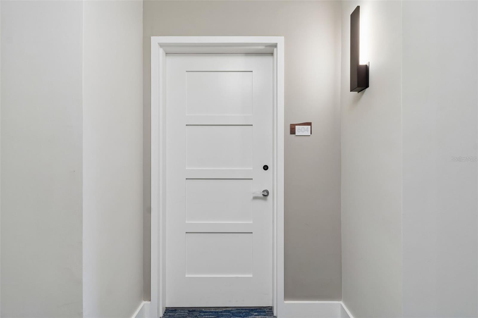 Image 6 of 100 For 920 Osceola Avenue 604