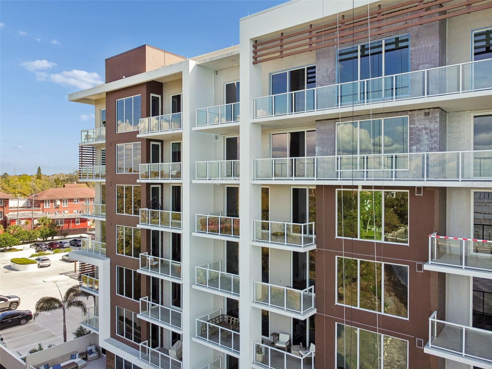 Image 85 of 100 For 920 Osceola Avenue 604