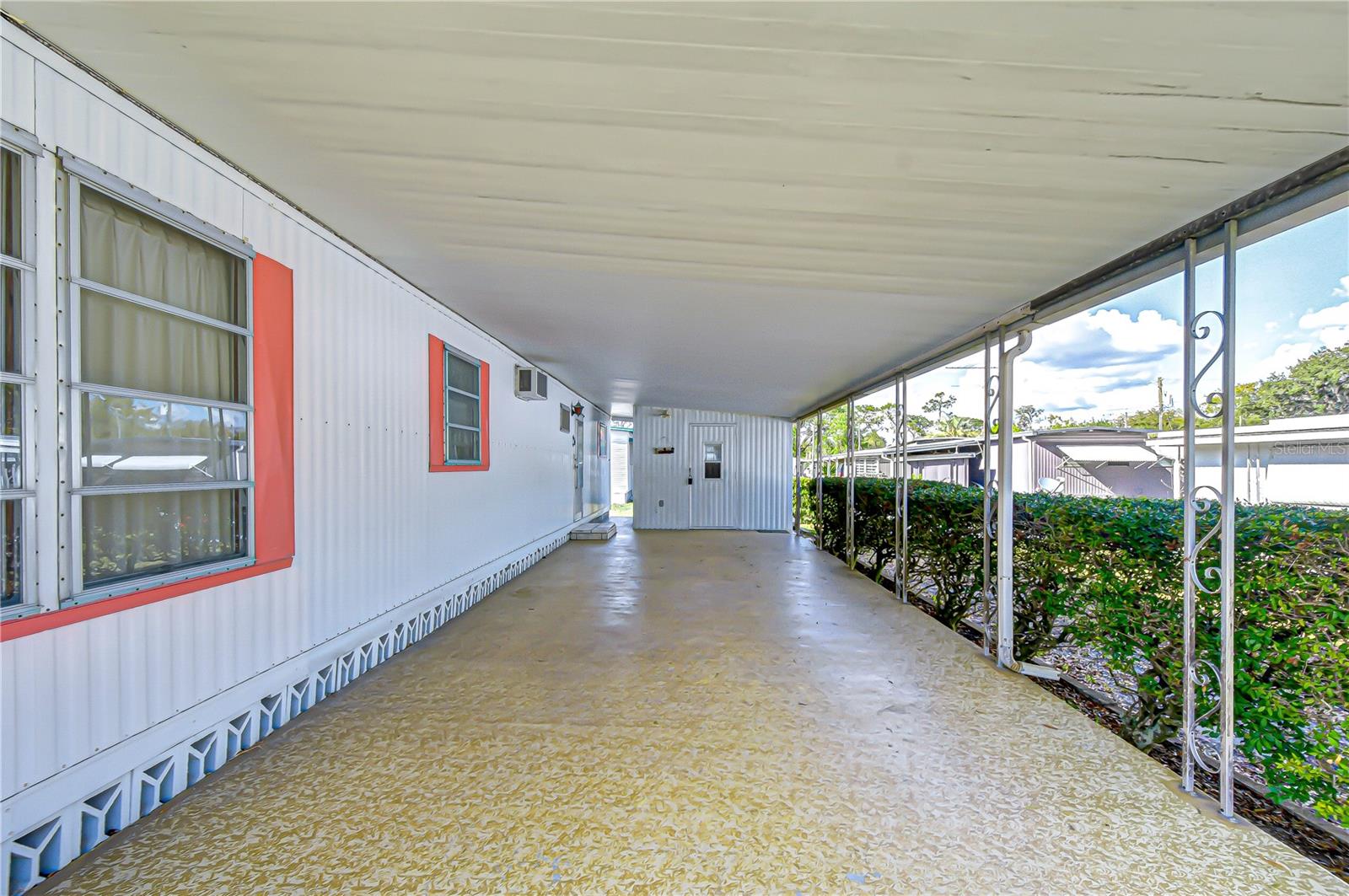 Image 21 of 33 For 37427 Hammond Drive