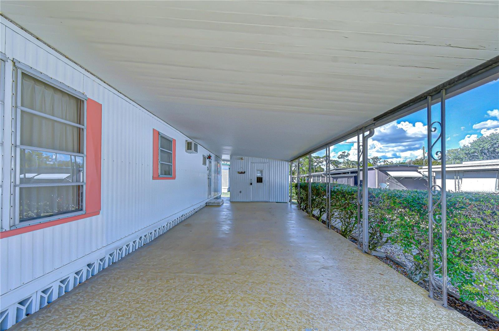 Image 22 of 33 For 37427 Hammond Drive