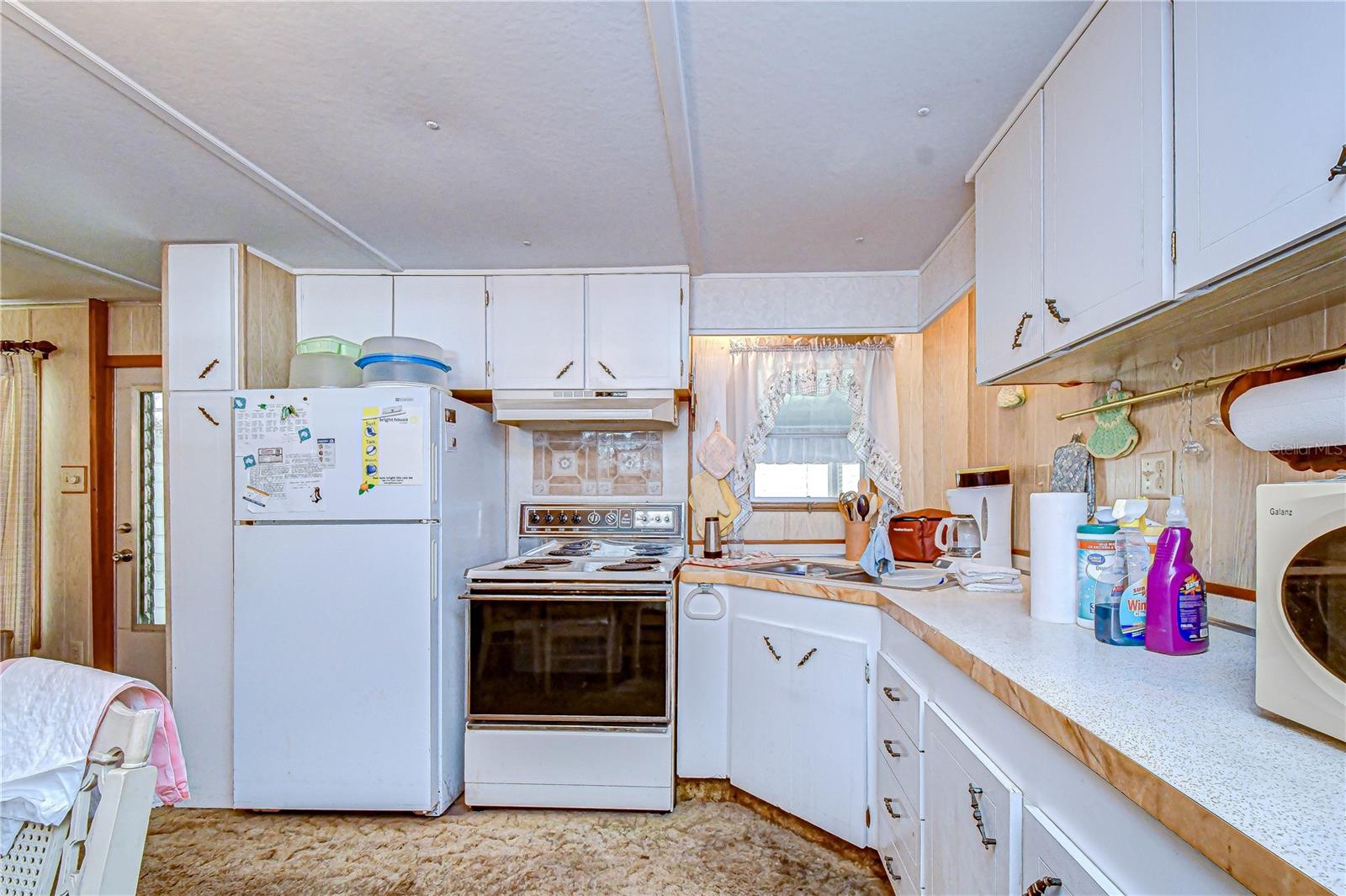 Image 7 of 33 For 37427 Hammond Drive