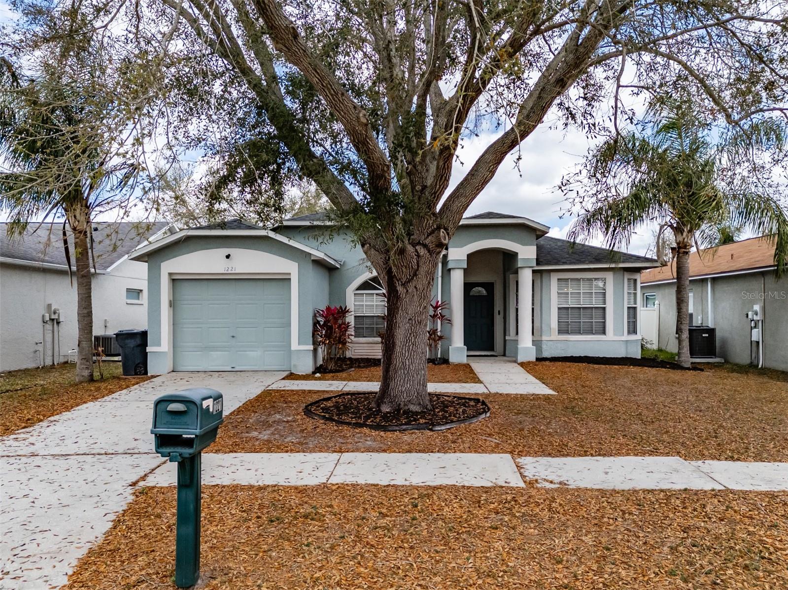 Image 2 of 31 For 1221 Franford Drive