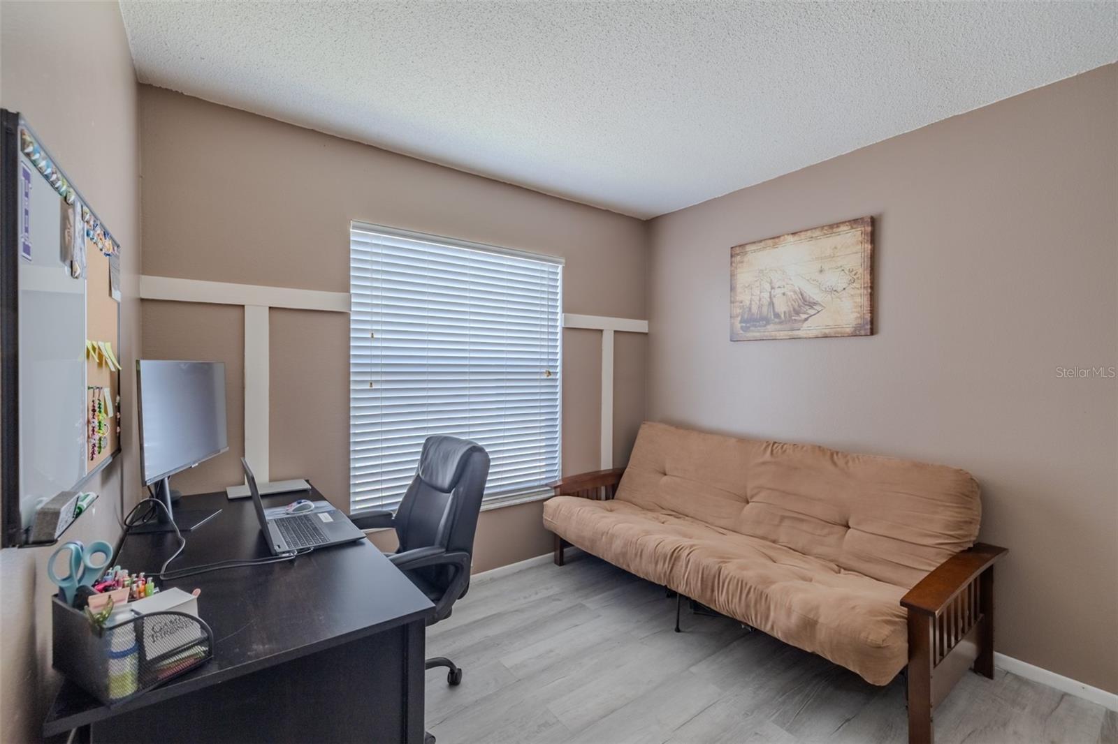 Image 21 of 31 For 1221 Franford Drive